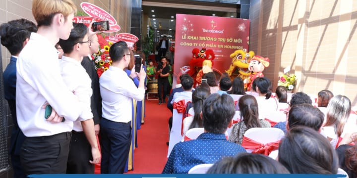 Nghi Thức Cắt Băng Lễ Khai Trương Chuẩn Chuyên Nghiệp